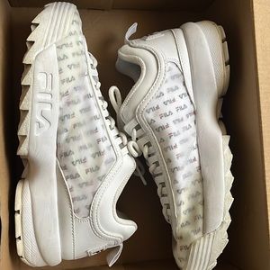 They’re disruptor II clear logos Filas, size 7 Selling them for no less than $50